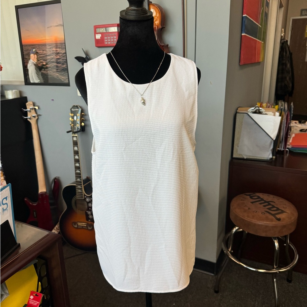 Double Layer White Sleeveless Top